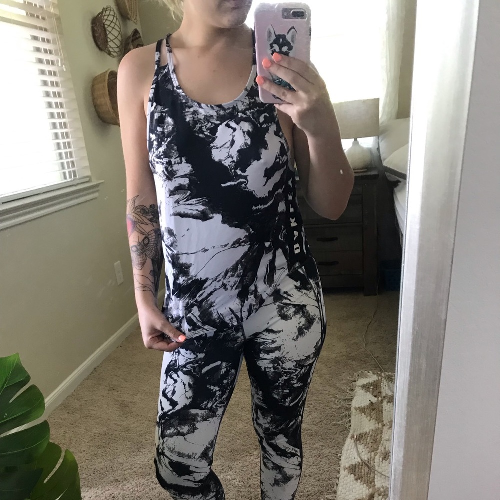Oakley marble top SZ small